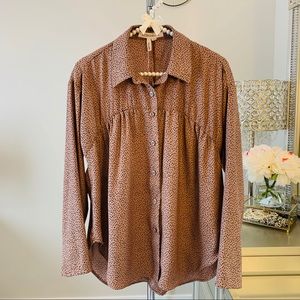 BCBG Generation Flowing light brown blouse XS